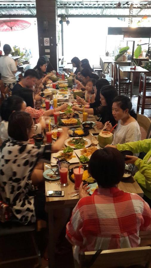 Rose Guest House 치앙마이 외부 사진