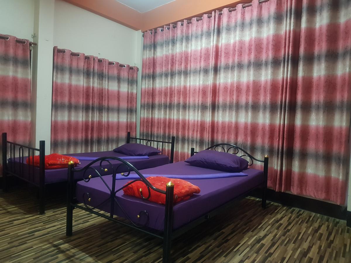 Rose Guest House 치앙마이 외부 사진