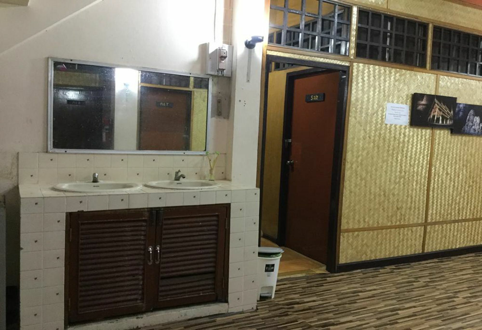 Rose Guest House 치앙마이 외부 사진